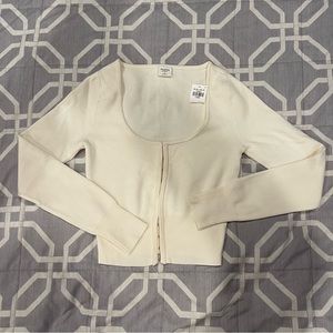 Abercrombie & Fitch Hook and Eye Sweater Top